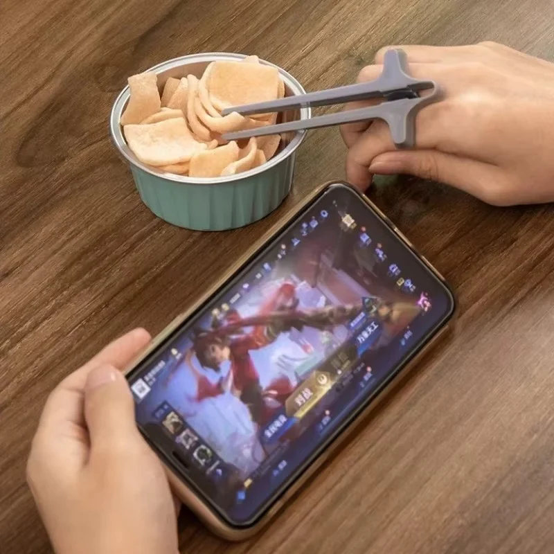 Lazy Finger Snacking Chopsticks - Image 2